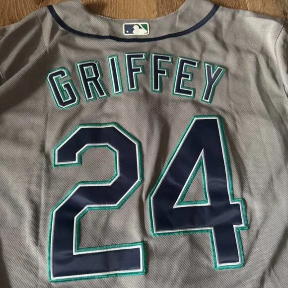 Ken Griffey Jr Seattle Mariners Jersey Majestic Sewn Patches 2016 HOF Size 44 - Picture 4 of 7